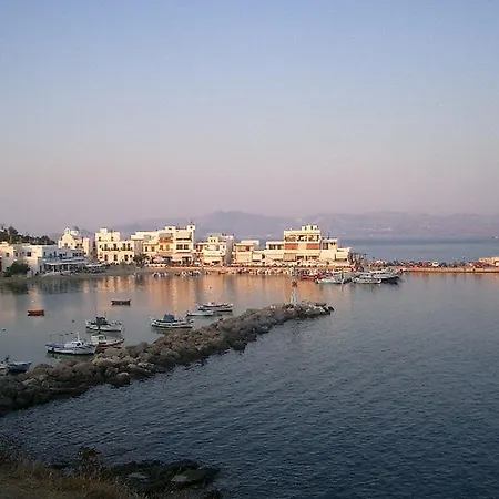 Διαμέρισμα Free Sun And Λογαράς